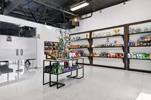 601 NE 36th St, Miami, FL 33137 - Photo 62