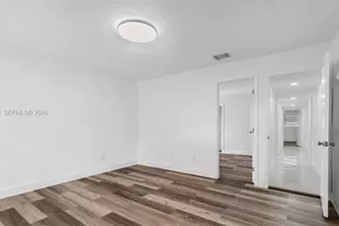 11421 SW 84th St, Miami, FL 33173 - Photo 32