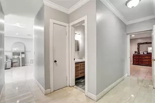 631 E 53rd St, Hialeah, FL 33013 - Photo 16