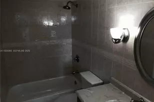 2780 W 76th St, Hialeah, FL 33016 - Photo 16