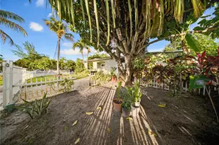 300 NE 175th St, North Miami Beach, FL 33162 - Photo 34