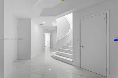 2000 Island Blvd #PH-5, Aventura, FL 33160 - Photo 22