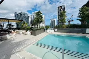 11 NE 6th, Miami, FL 33132 - Photo 12