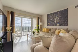 300 SE Bayview Dr, Sunny Isles Beach, FL 33160 - Photo 4