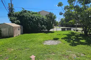 1840 Roosevelt St, Hollywood, FL 33020 - Photo 12