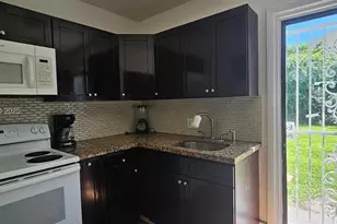 1840 Roosevelt St, Hollywood, FL 33020 - Photo 8