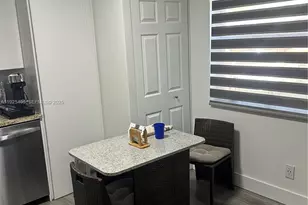 1250 SW 113th Terrace, Pembroke Pines, FL 33025 - Photo 10
