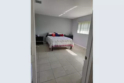 7837 Golf Cir Dr #310, Margate, FL 33063 - Photo 4