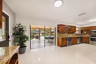 20450 SW 198th Ave, Miami, FL 33187 - Photo 18