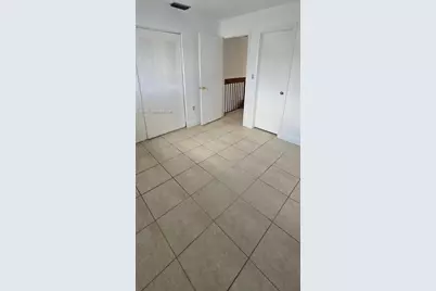 560 NW 82nd Pl #303, Miami, FL 33126 - Photo 10