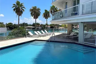 5900 Collins Ave, Miami Beach, FL 33140 - Photo 36