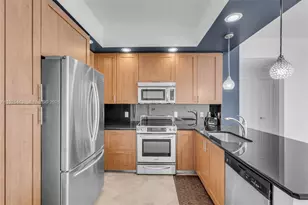 315 NE 3rd Ave, Fort Lauderdale, FL 33301 - Photo 10