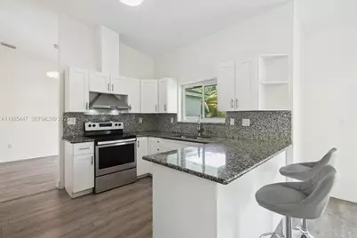 13225 SW 218th Ter, Miami, FL 33170 - Photo 10