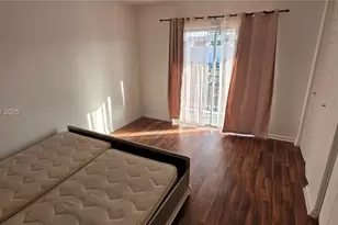 1100 NE 1st Ct, Hallandale Beach, FL 33009 - Photo 10