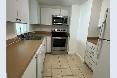 1250 S Miami Ave #2805, Miami, FL 33130 - Photo 6