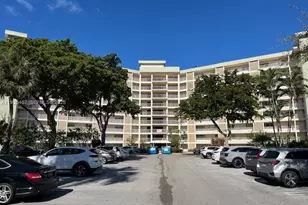 3090 N Course Dr, Pompano Beach, FL 33069 - Photo 1
