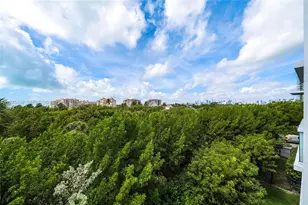 100 S Pointe Dr, Miami Beach, FL 33139 - Photo 14