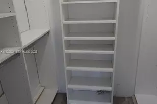 3061 NE 49th St, Fort Lauderdale, FL 33308 - Photo 16