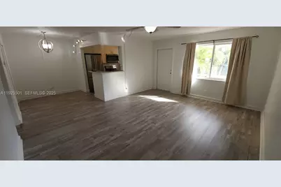 3061 NE 49th St #10, Fort Lauderdale, FL 33308 - Photo 4