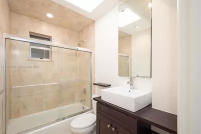 1734 NE 142nd St, North Miami, FL 33181 - Photo 18