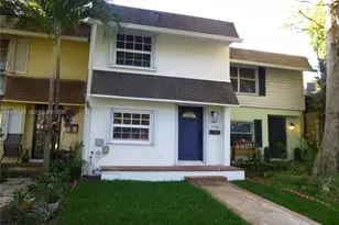 1734 NE 142nd St, North Miami, FL 33181 - Photo 2