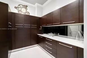 142 S Island Dr, Golden Beach, FL 33160 - Photo 44