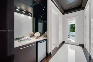 142 S Island Dr, Golden Beach, FL 33160 - Photo 28