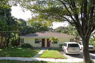 420 56th St, West Palm Beach, FL 33407 - Photo 2