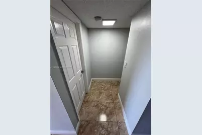 1075 W 68th St #218, Hialeah, FL 33014 - Photo 14