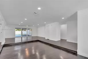 620 NE 2nd St, Pompano Beach, FL 33060 - Photo 12