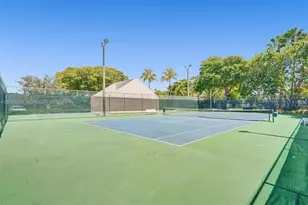 2621 S Parkview Dr, Hallandale Beach, FL 33009 - Photo 38