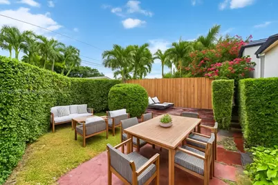 2401 SW 31st Ave, Miami, FL 33145 - Photo 12