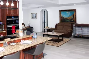 8204 NW 165 St Th, Miami Lakes, FL 33016 - Photo 34
