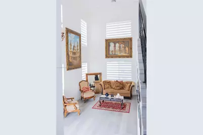 8204 NW 165 St Th, Miami Lakes, FL 33016 - Photo 4