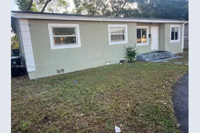 2440 NW 31st Ave, Fort Lauderdale, FL 33311 - Photo 2