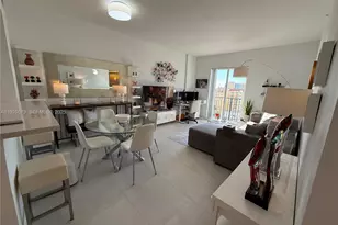 10 Aragon Ave, Coral Gables, FL 33134 - Photo 2