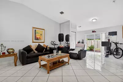 18615 NW 84th Pl #104-1, Hialeah, FL 33015 - Photo 1