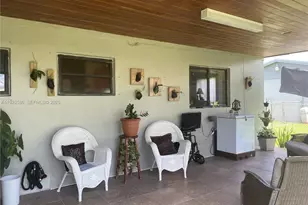 12810 SW 18th St, Miami, FL 33175 - Photo 6