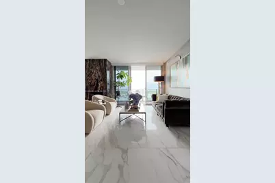 16385 Biscayne Blvd #3017-3018, North Miami Beach, FL 33160 - Photo 4