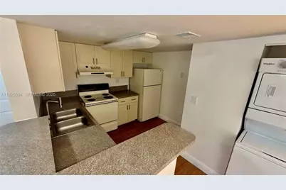 9788 Nob Hill Ct #9788, Sunrise, FL 33351 - Photo 12