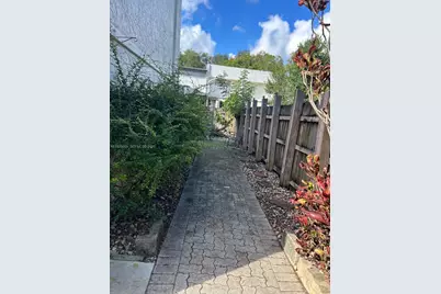 7100 SW 112th Pl, Miami, FL 33173 - Photo 20