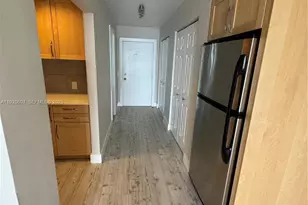 7904 West Dr, North Bay Village, FL 33141 - Photo 4