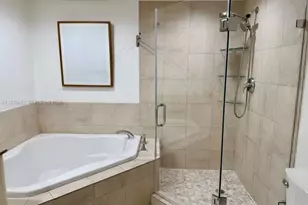 610 W Las Olas Blvd, Fort Lauderdale, FL 33312 - Photo 12