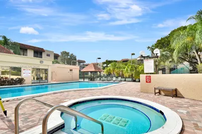 10501 W Broward Blvd #304, Plantation, FL 33324 - Photo 38