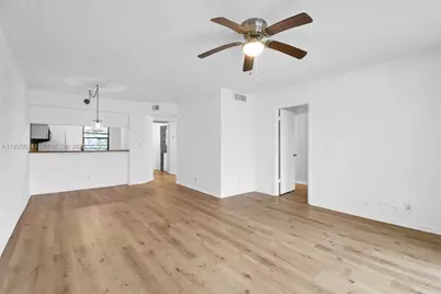 10501 W Broward Blvd #304, Plantation, FL 33324 - Photo 22