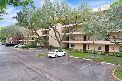 10501 W Broward Blvd #304, Plantation, FL 33324 - Photo 36