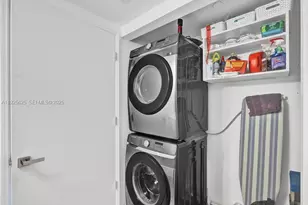 17555 Collins Ave, Sunny Isles Beach, FL 33160 - Photo 26