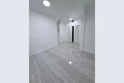 928 Euclid Ave #5, Miami Beach, FL 33139 - Photo 2
