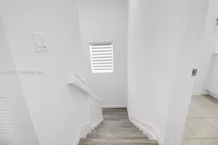 879 SE 26th Ter, Homestead, FL 33035 - Photo 24
