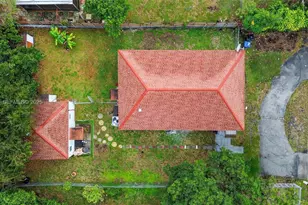 321 NE 169th St, North Miami Beach, FL 33162 - Photo 20